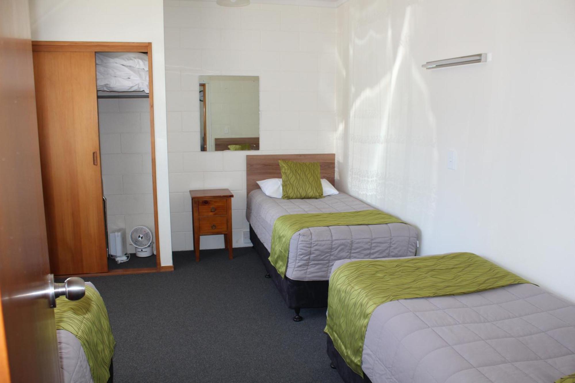 Elmore Lodge Motel 哈士汀 外观 照片